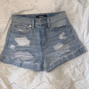 Aeropostal denim mom shorts. Size 0, good condition.